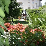 Barbara Apartman *