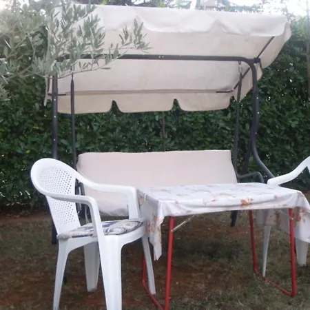 Barbara アパート ポレッチ